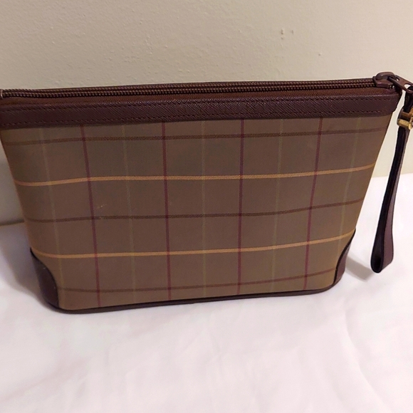 Vintage Authentic Burberrys Plaid Clutch Cosmetic Case.